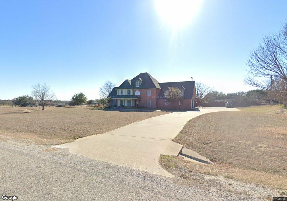 3006 Crystal Lake Dr, Granbury, TX 76049 - photo 1