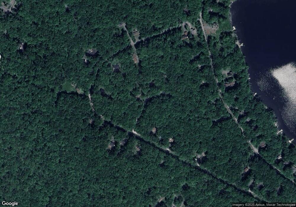 74 Lakeview Ct, Hawley, PA 18428 - photo 1