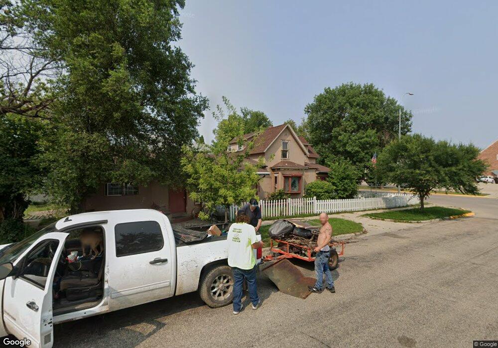 208 5th St SW, Jamestown, ND 58401 - photo 1