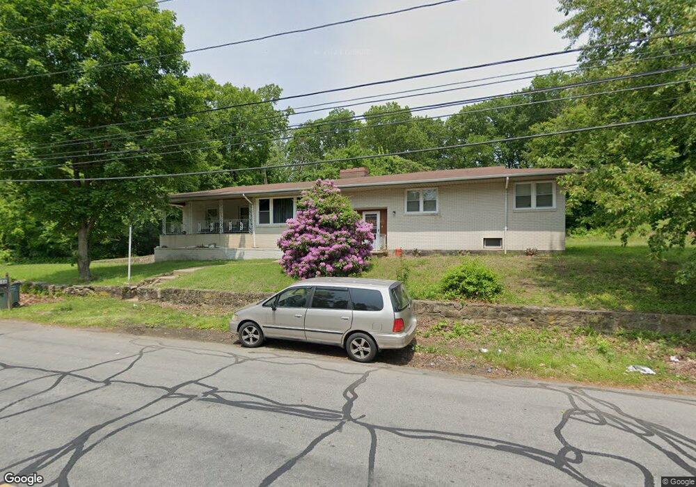 686 Platt St, Bridgeport, CT 06606 - photo 1