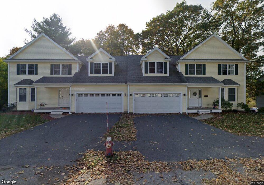 7 Traverse St, Wakefield, MA 01880 - photo 1