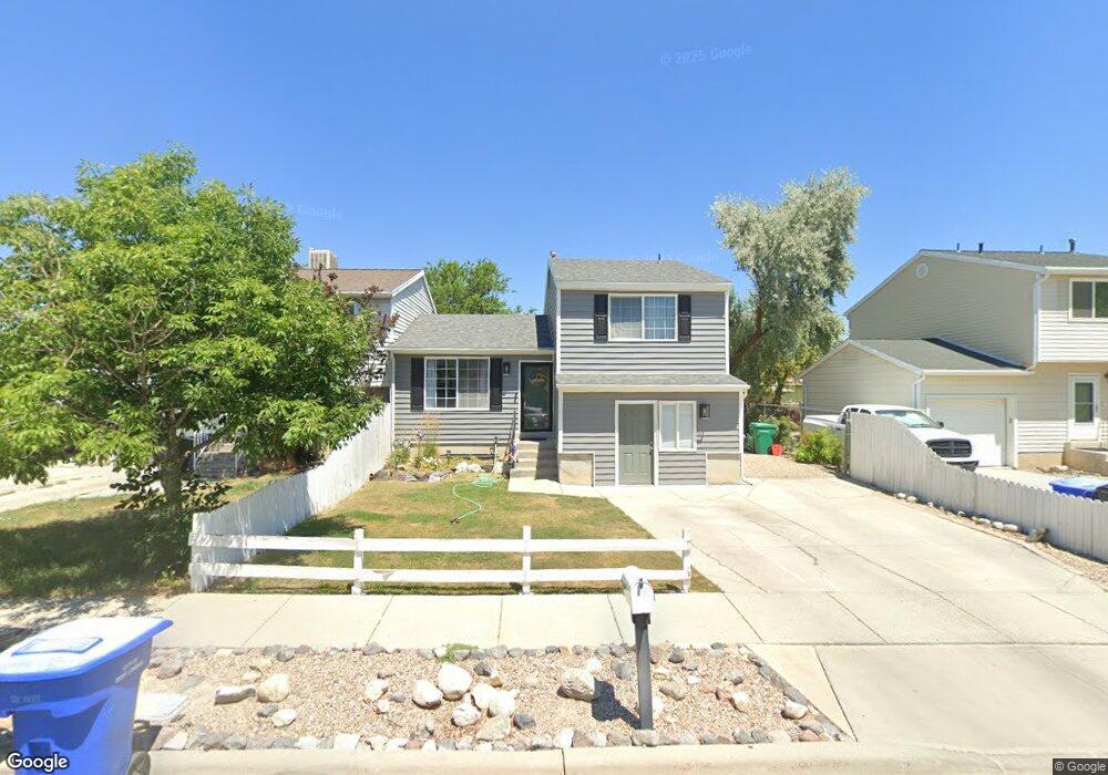 1442 Twin Oaks Dr, West Jordan, UT 84088 - photo 1