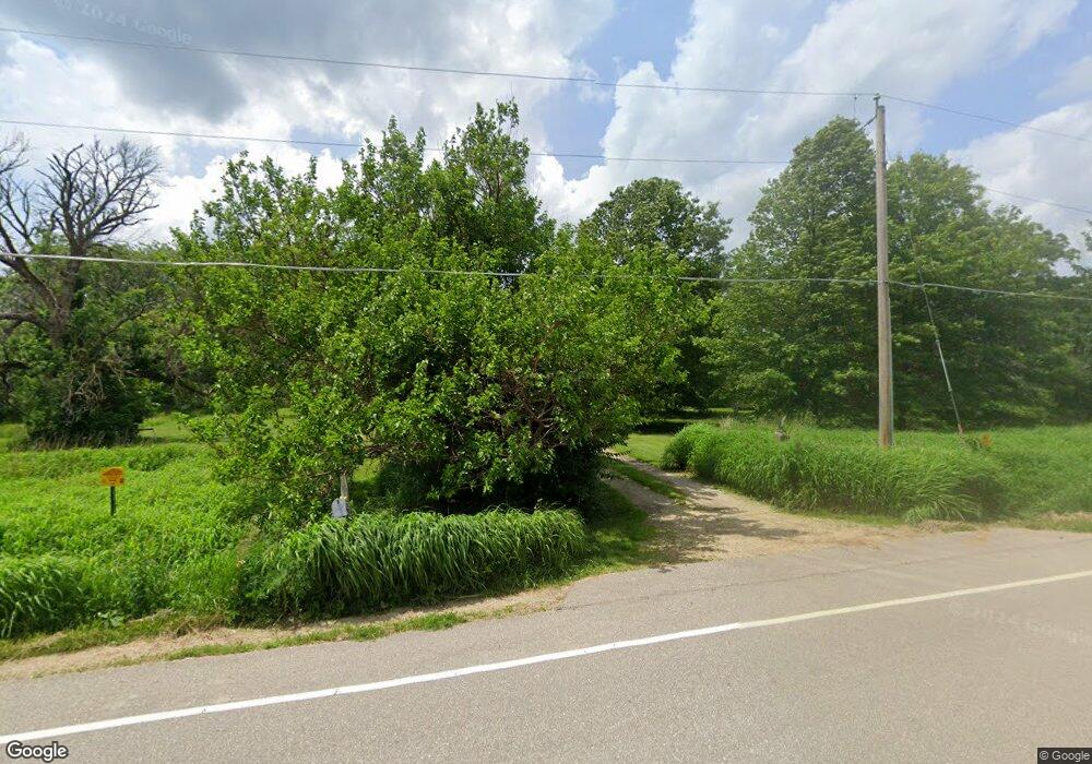 607 Wanatee Creek Rd, Marion, IA 52302 - photo 1