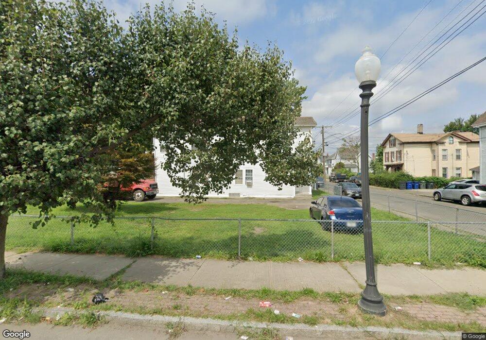 137 Newfield Ave, Bridgeport, CT 06607 - photo 1