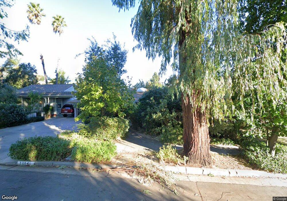 22041 Lopez St, Woodland Hills, CA 91364 - photo 1