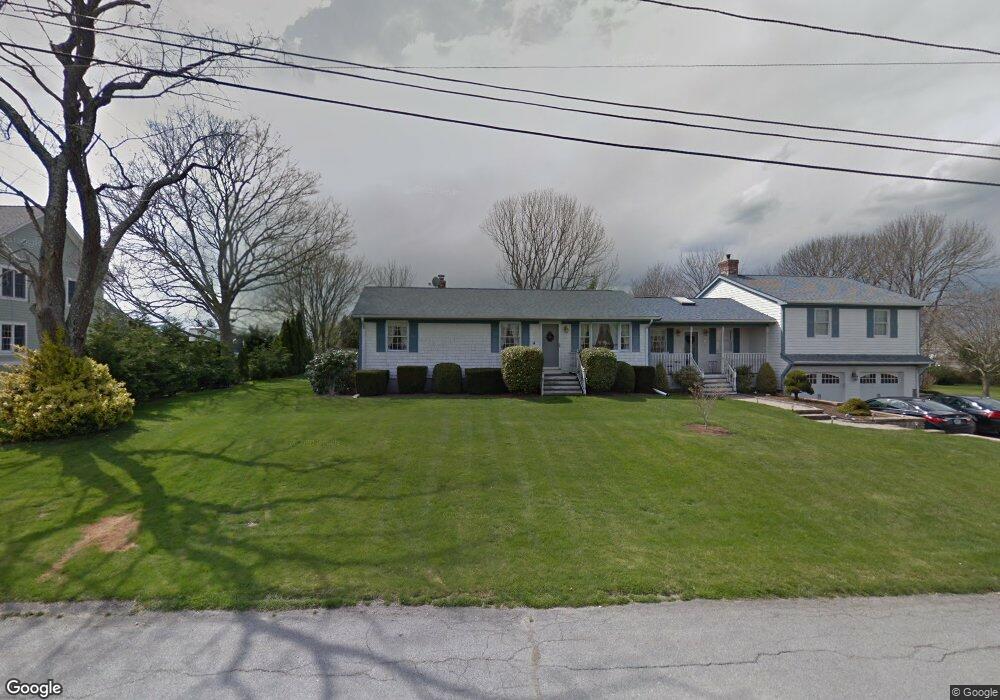 10 Kathy Ct, Bristol, RI 02809 - photo 1