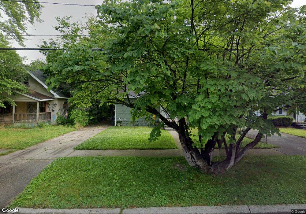 2305 Wisconsin Ave, Flint, MI 48506 - photo 1