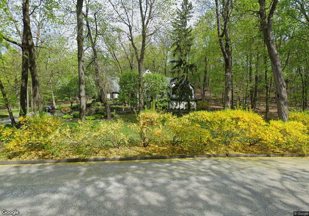2 Mc Guire Ln, Croton On Hudson, NY 10520 - photo 1