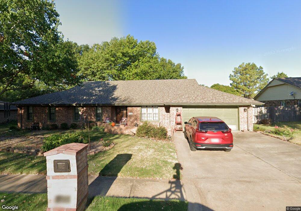 3209 Brighton Ln, Bartlesville, OK 74006 - photo 1