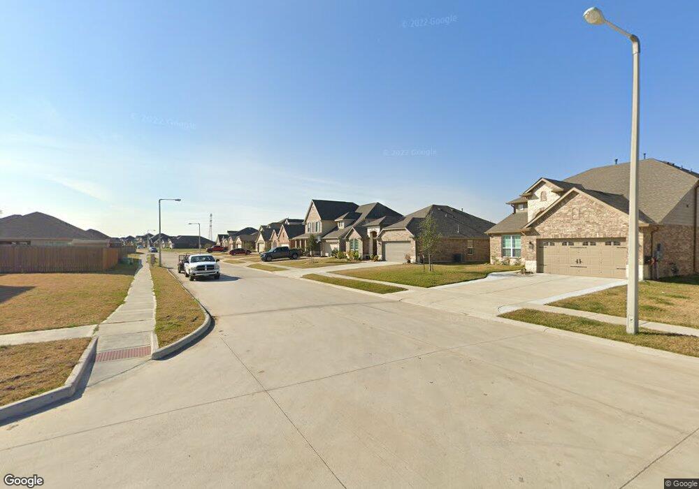 433 Lake Line Dr, Alvin, TX 77511 - photo 1