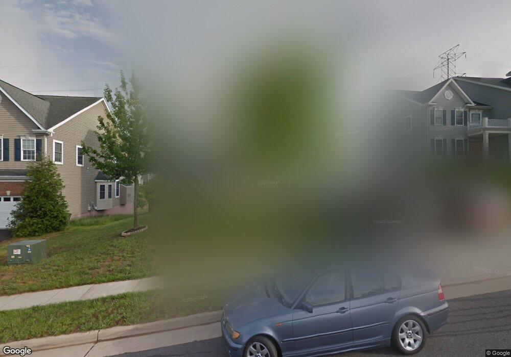 19146 Potomac Crest Dr, Triangle, VA 22172 - photo 1