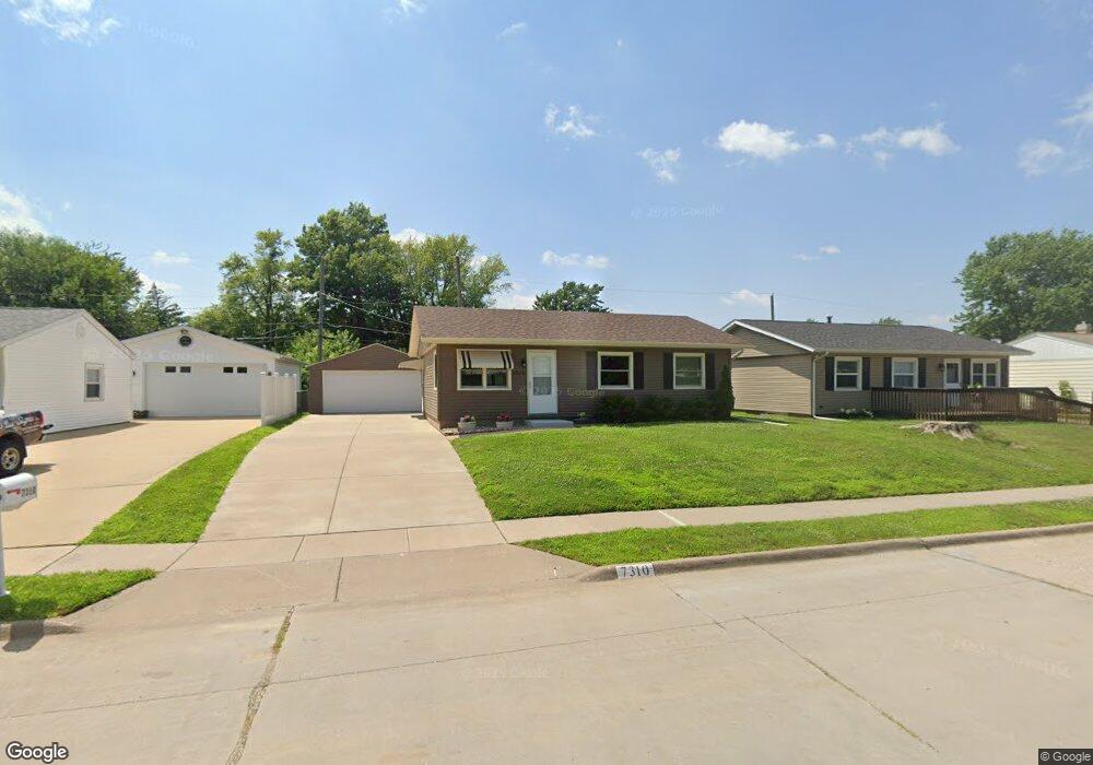 7310 Pacific St, Davenport, IA 52806 - photo 1