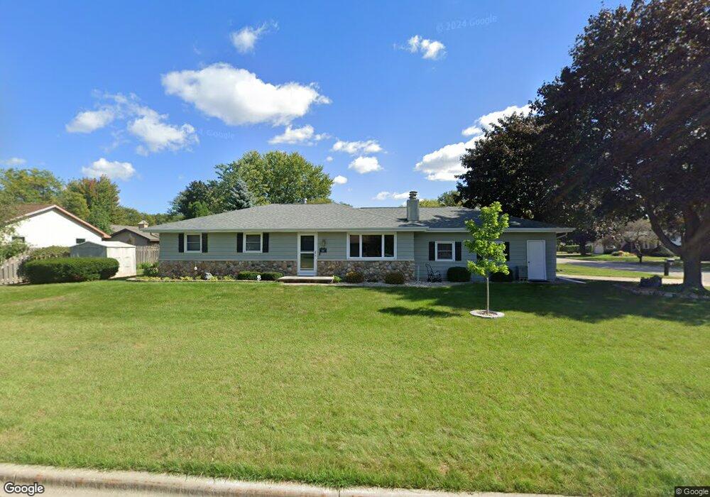 1618 N Perkins St, Appleton, WI 54914 - photo 1