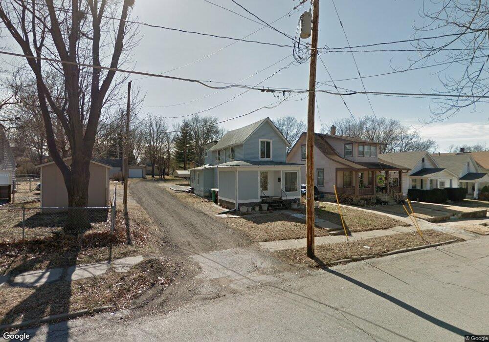 2213 W 1st Ave, Topeka, KS 66606 - photo 1