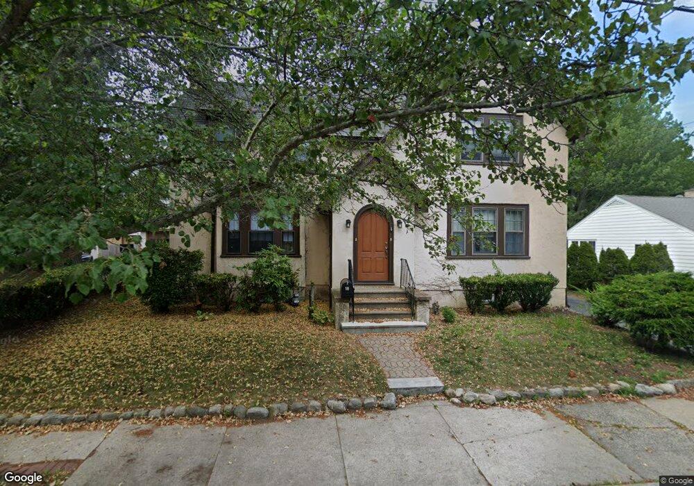 18 Raymond Ave unit Right, Salem, MA 01970 - photo 1