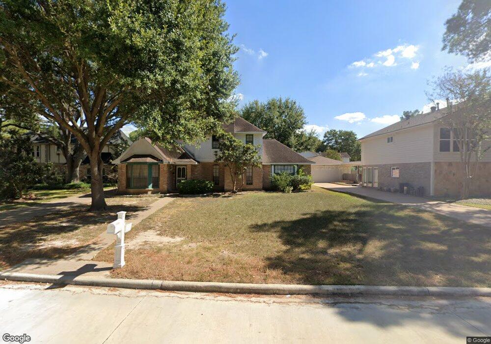 7706 Oakwood Lakes Dr, Houston, TX 77095 - photo 1