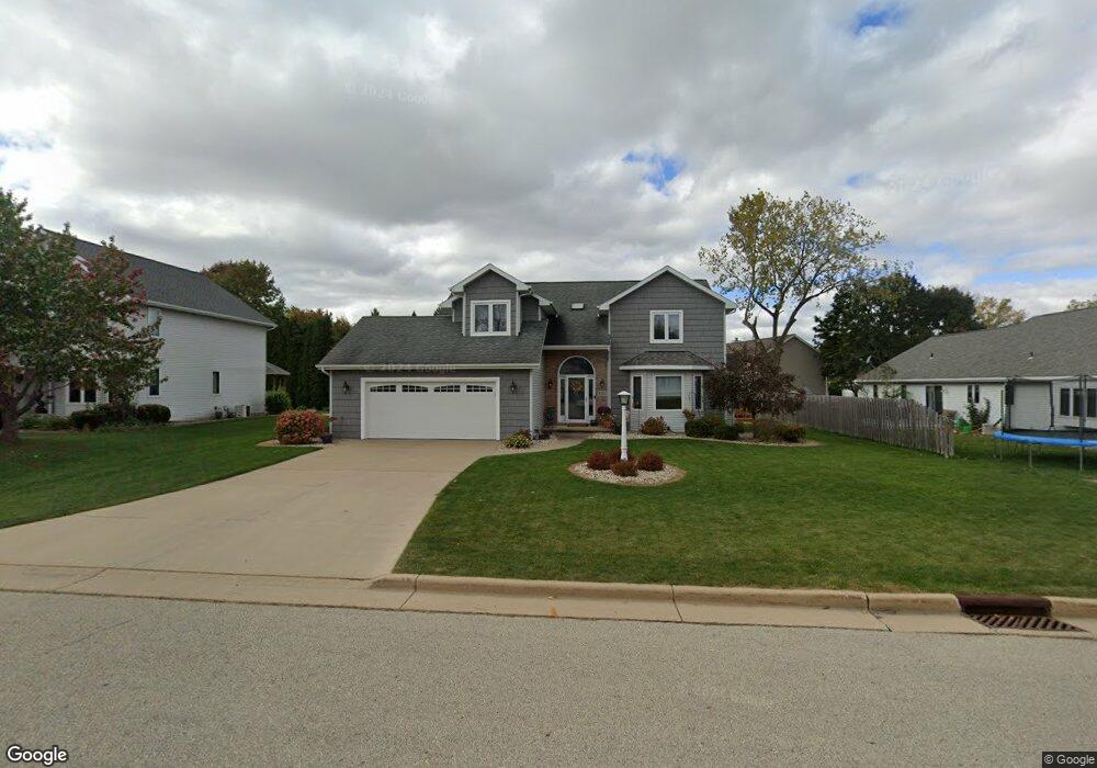 3207 N Whitney Dr, Appleton, WI 54914 - photo 1