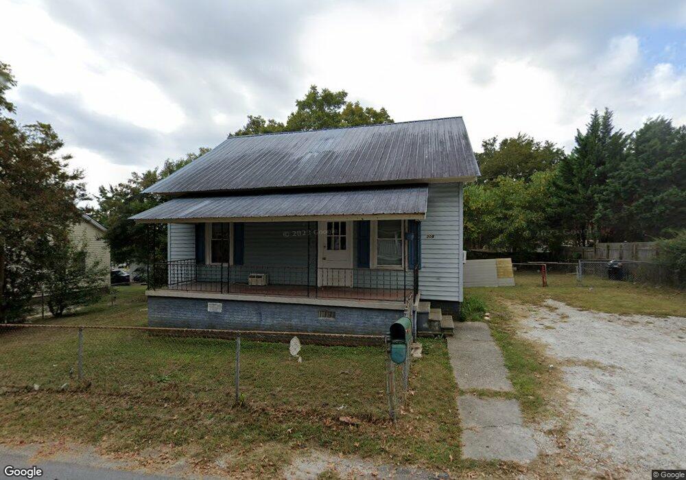 308 Parker St, Walhalla, SC 29691 - photo 1