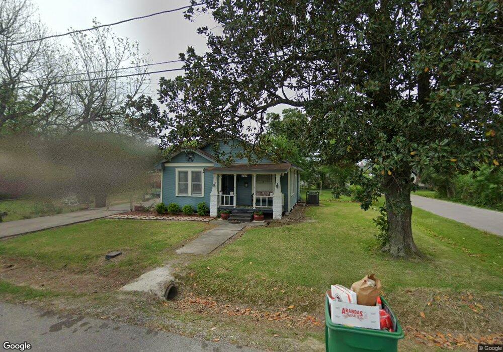 202 Frisco St, Houston, TX 77022 - photo 1