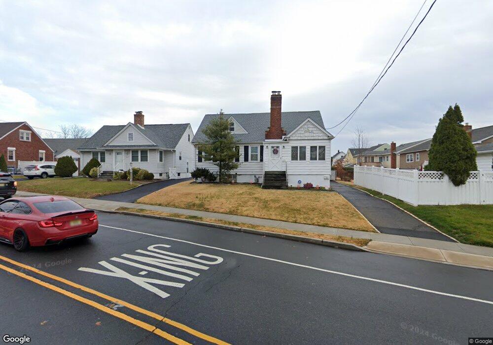 2081 Vauxhall Rd, Union, NJ 07083 - photo 1