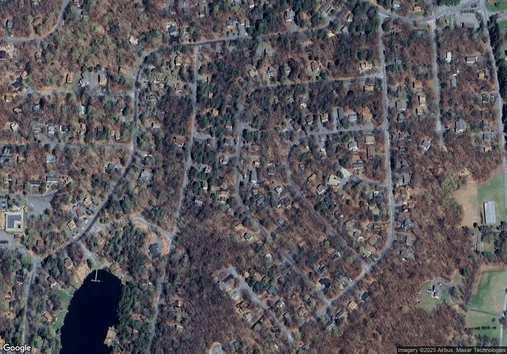 1036 Rainbow Dr, Lake Ariel, PA 18436 - photo 1