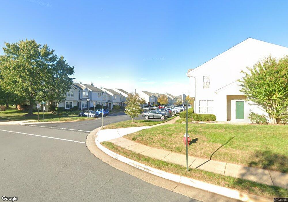 21725 Calamary Cir unit 80, Sterling, VA 20164 - photo 1