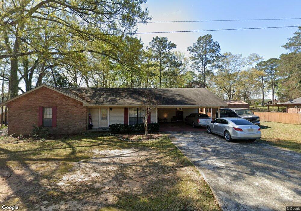 1501 Pioneer Dr, McComb, MS 39648 - photo 1