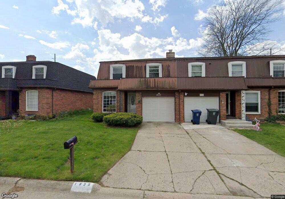 1835 Willowbrook Cir, Flint, MI 48507 - photo 1