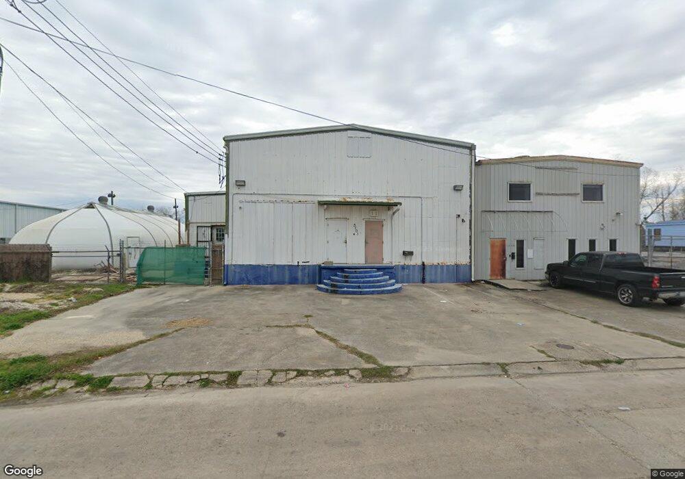 3701 Desire Pkwy, New Orleans, LA 70126 - photo 1