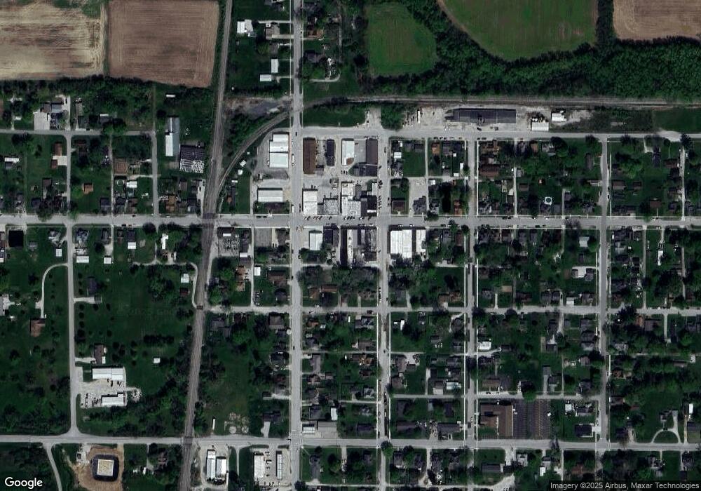 13 E Washington St, Roachdale, IN 46172 - photo 1