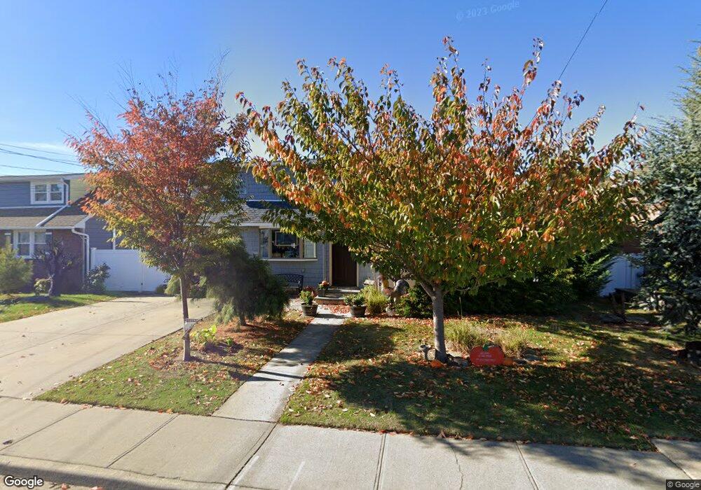 3218 Weidner Ave, Oceanside, NY 11572 - photo 1