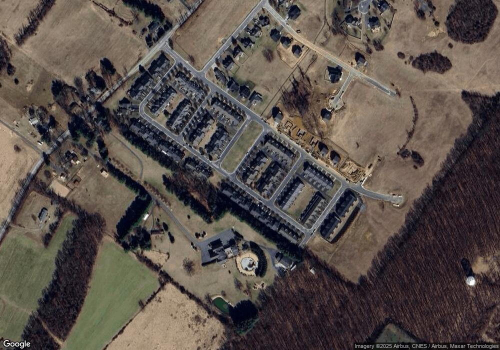 24 E Park View Ln, Staunton, VA 24401 - photo 1