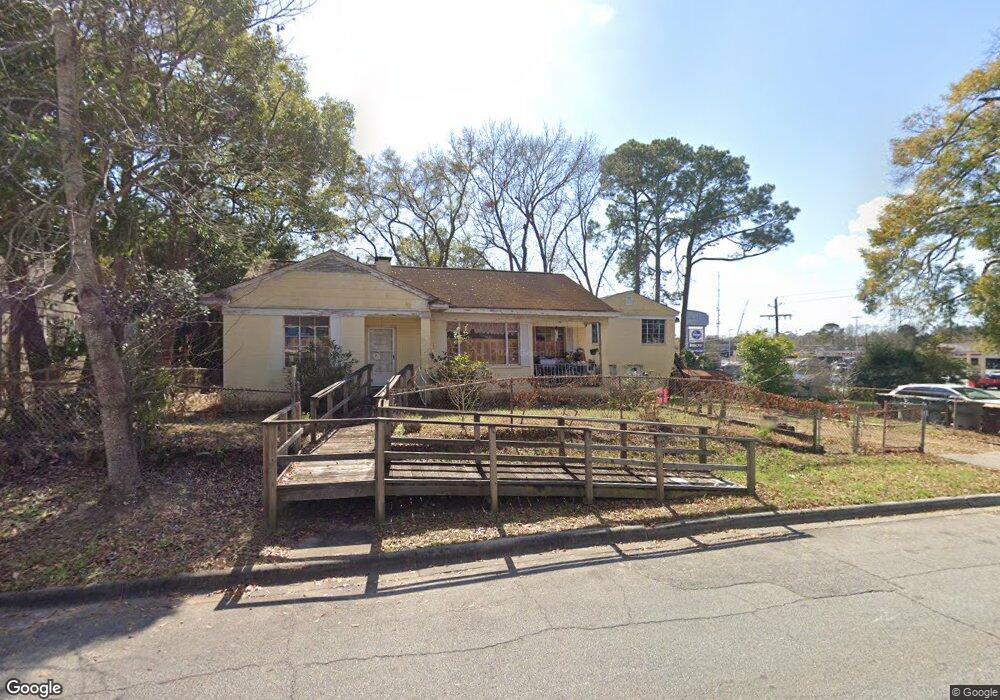 2009 E 40th St, Savannah, GA 31404 - photo 1