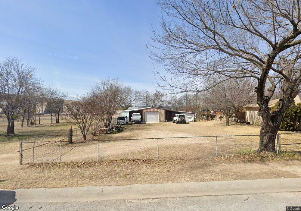 1607 N Colorado St, Decatur, TX 76234 - photo 1