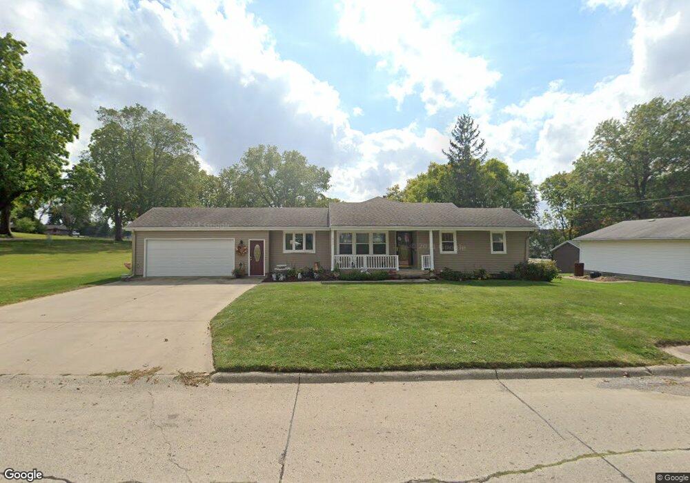 405 Hahn St, Audubon, IA 50025 - photo 1