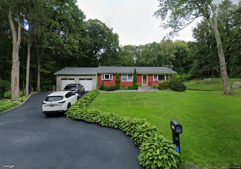 887 Farmers Mills Rd, Carmel, NY 10512 - photo 1
