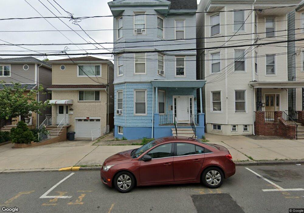 428 N 2nd St, East Newark, NJ 07029 - photo 1