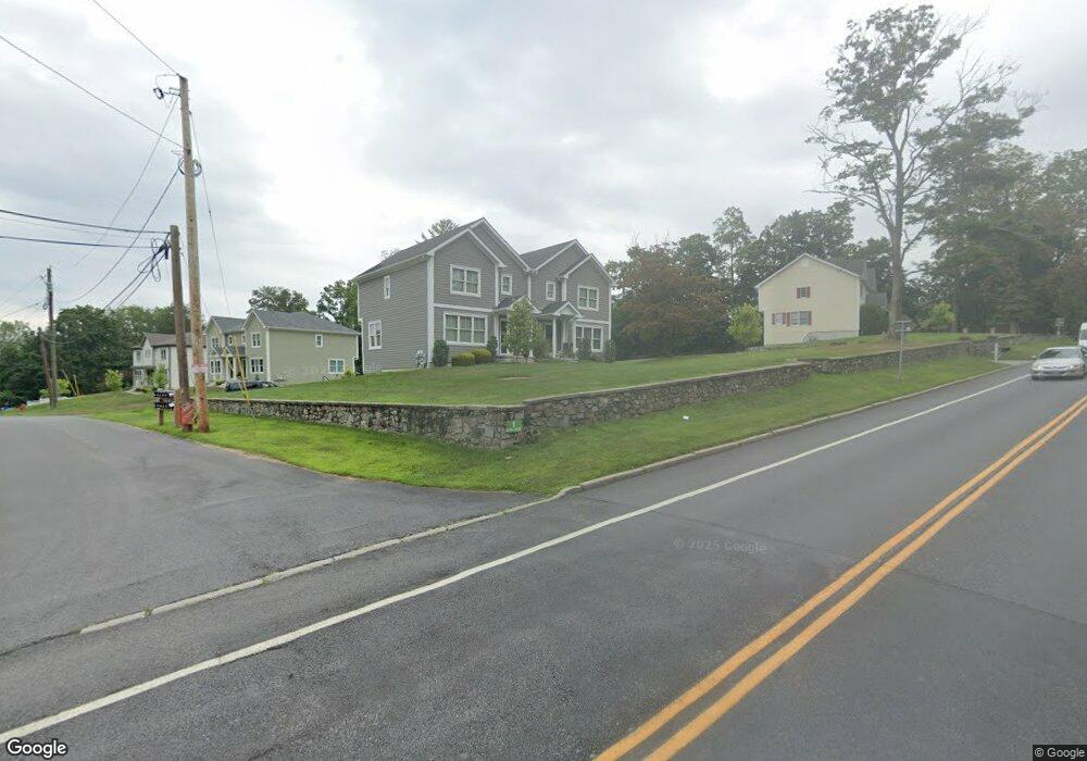 2216 Crompond Rd, Yorktown Heights, NY 10598 - photo 1