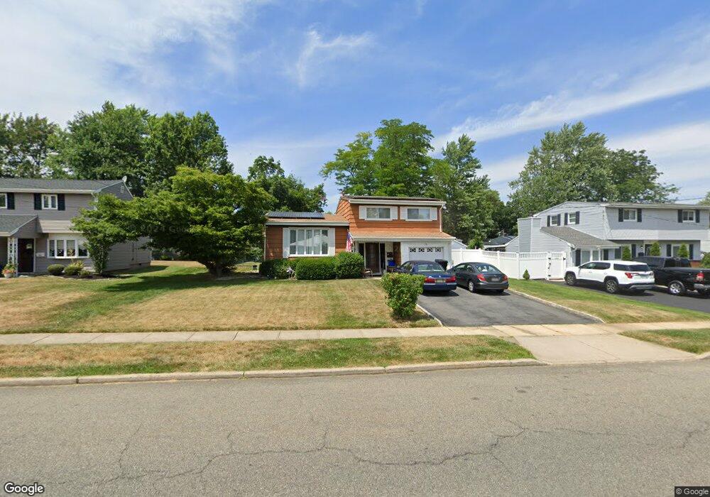 78 Throckmorton Ln, Old Bridge, NJ 08857 - photo 1