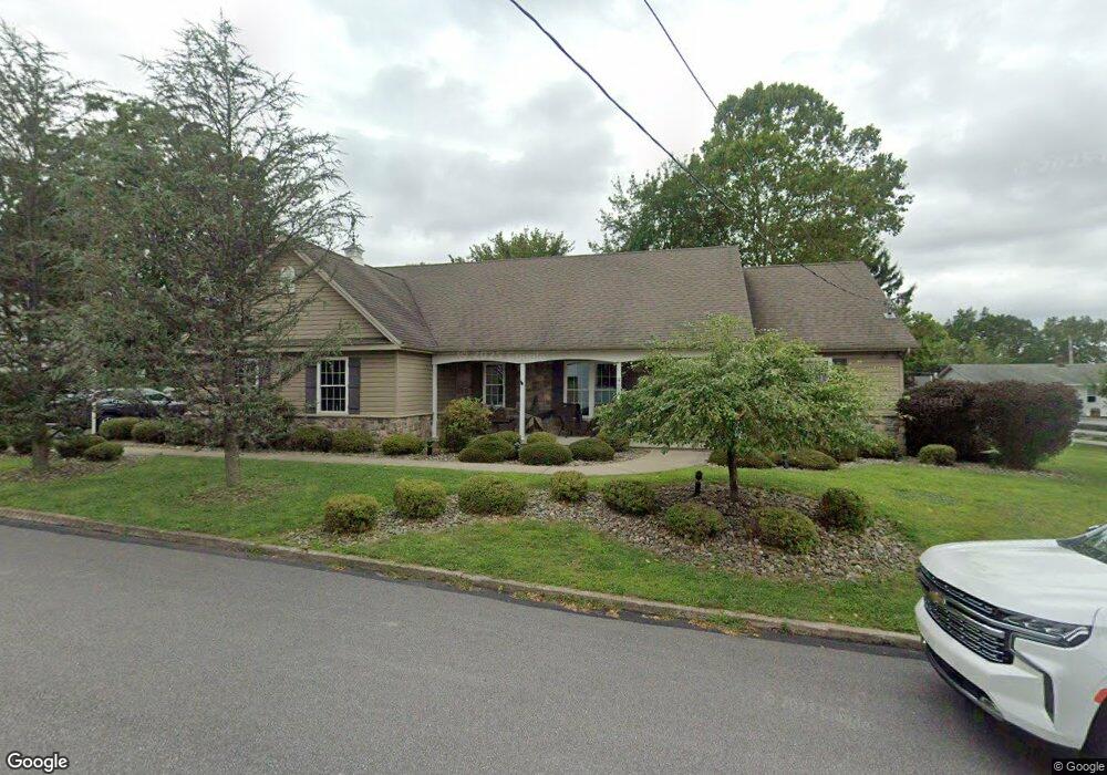 960 Perry Ct, Hazleton, PA 18201 - photo 1