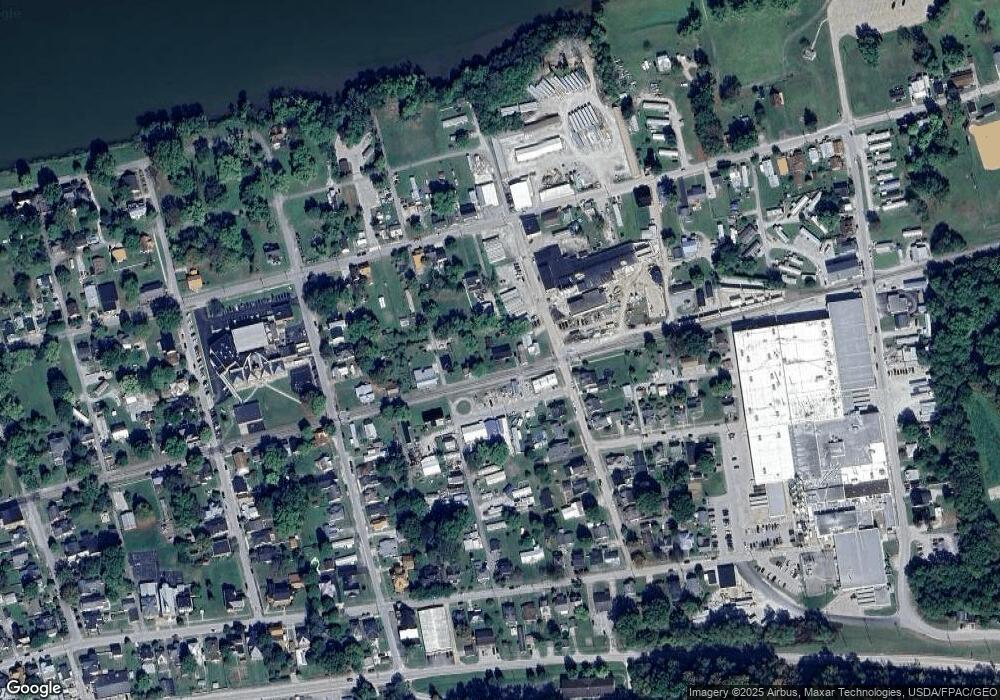 421 E 3rd St, Augusta, KY 41002 - photo 1