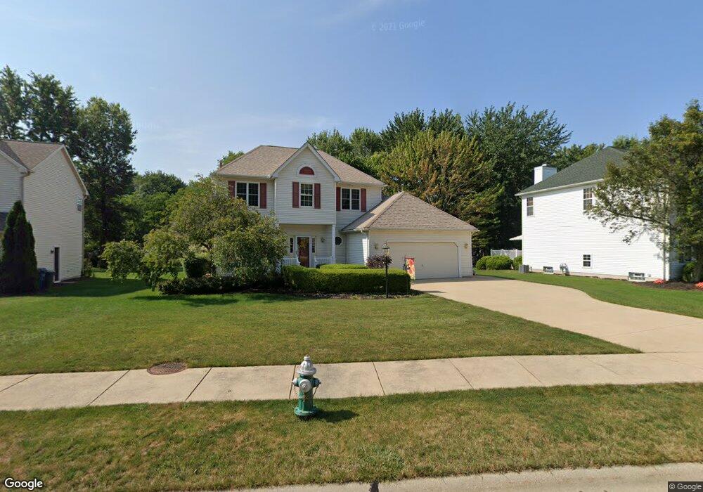 26965 Glenside Ln, Olmsted Falls, OH 44138 - photo 1