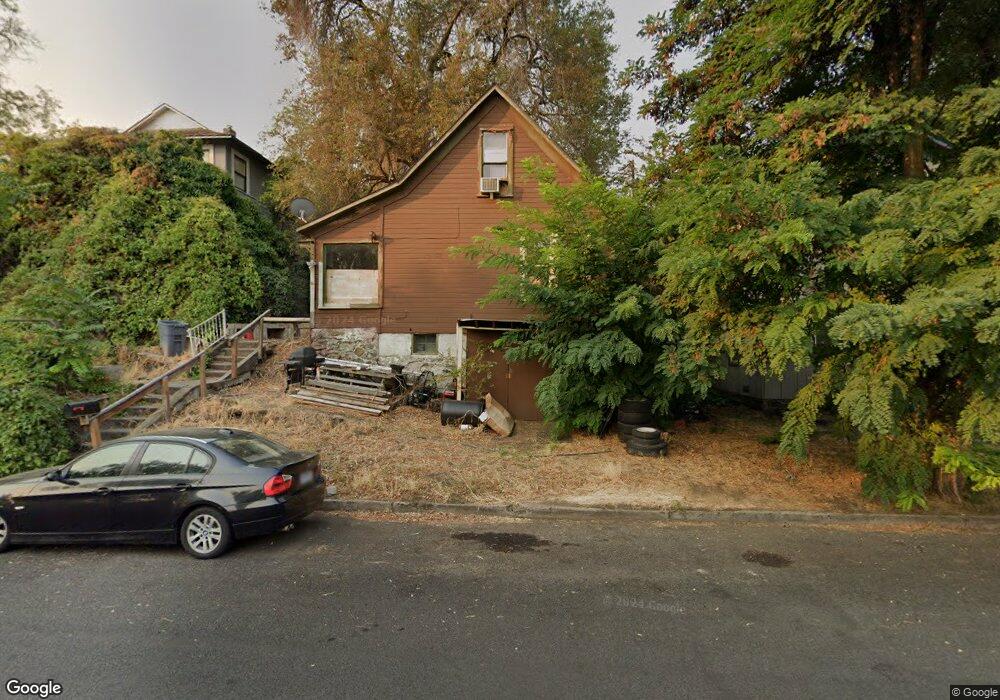 306 W 7th St, the Dalles, OR 97058 - photo 1