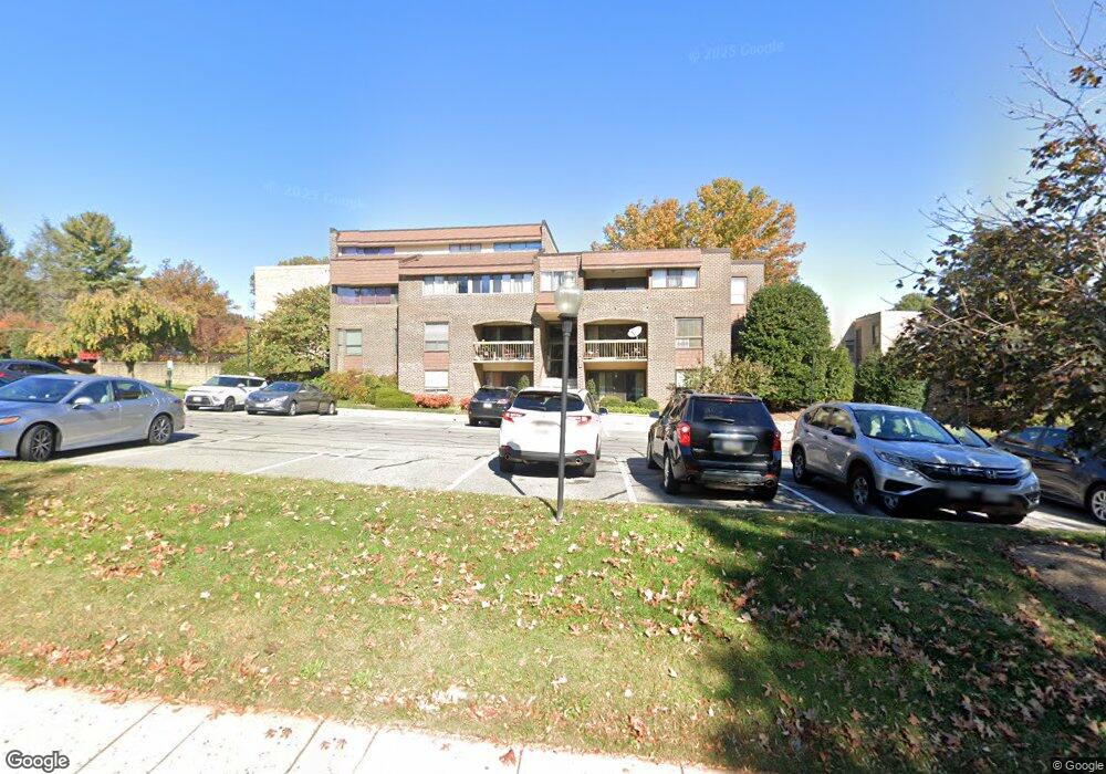 425 Christopher Ave unit 13, Gaithersburg, MD 20879 - photo 1