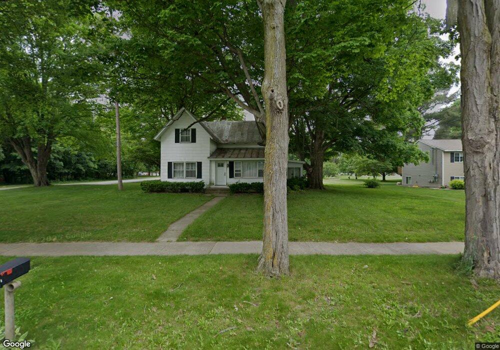 416 E Superior St, Wayland, MI 49348 - photo 1