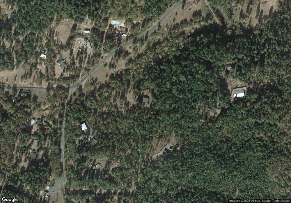 3175 Robertson Bridge Rd, Grants Pass, OR 97526 - photo 1