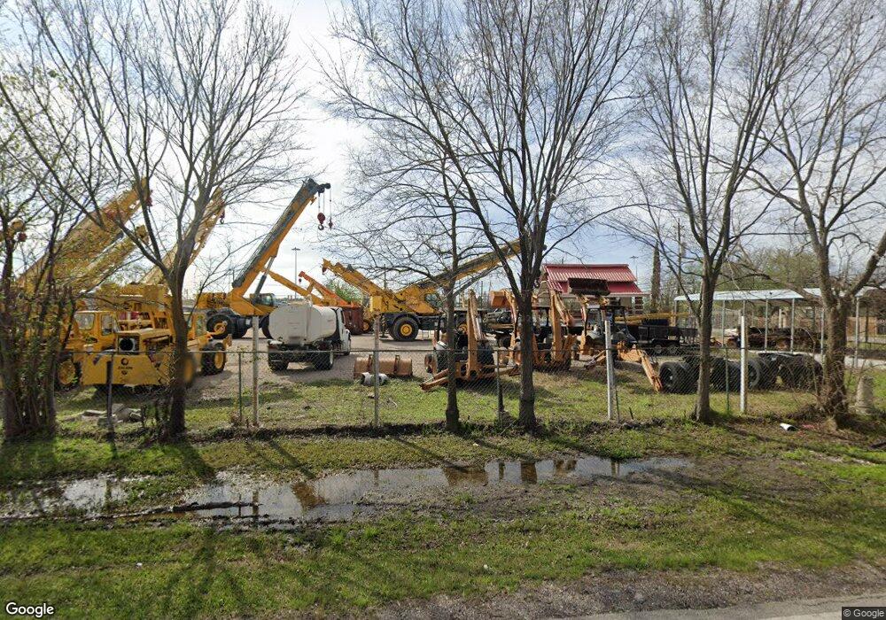 1227 Nadolney St, Houston, TX 77015 - photo 1