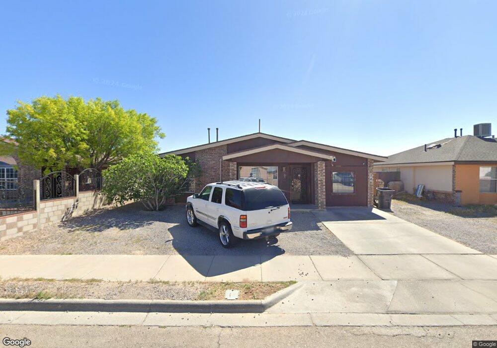 744 Maravillas St unit 3, El Paso, TX 79928 - photo 1