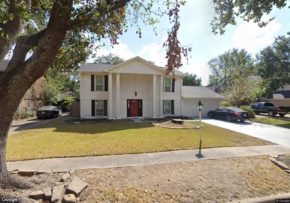 5923 Donwhite Ln, Houston, TX 77088 - photo 1