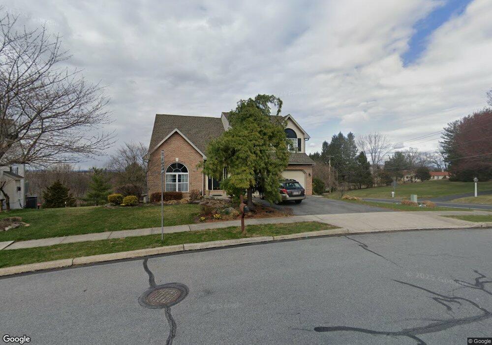 4 Rim View Ln, Reading, PA 19607 - photo 1